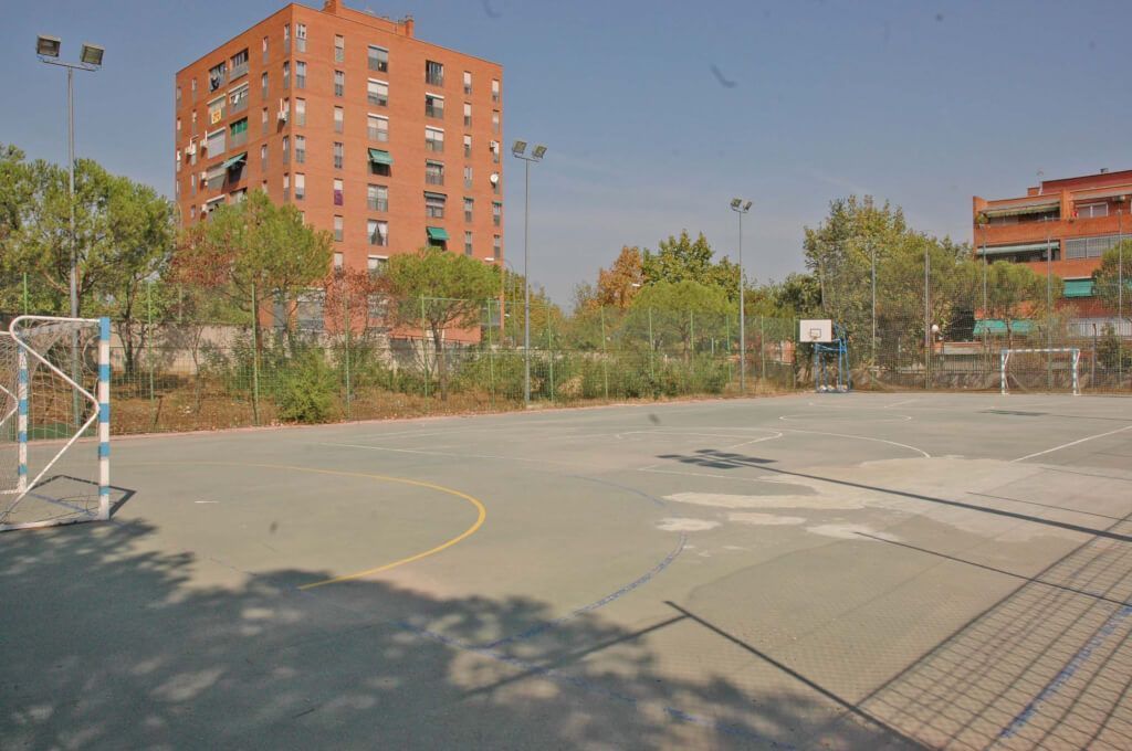 Moreja Centro Deportivo Municipal Orcasur — Madrid, Madrid | MiPistaApp